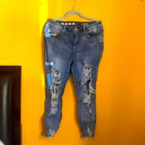 Curvy ,high Rise, Skinny Ankle, Ripped Jeans